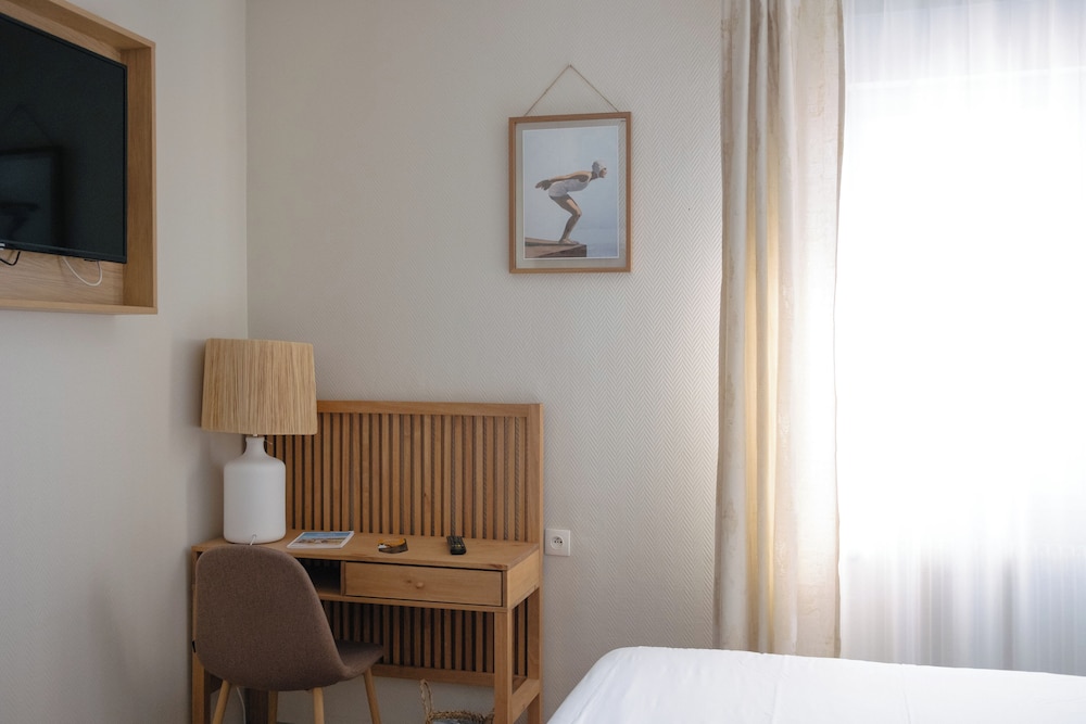 Double Room, Courtyard View (Patio side) photo 2