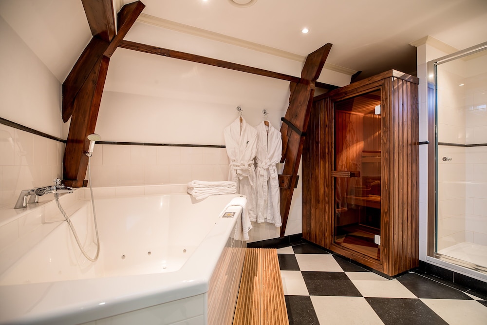Romantic Suite