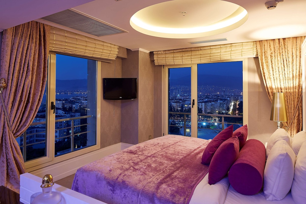 Presidential Suite