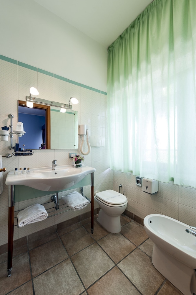 Classic Double or Twin Room