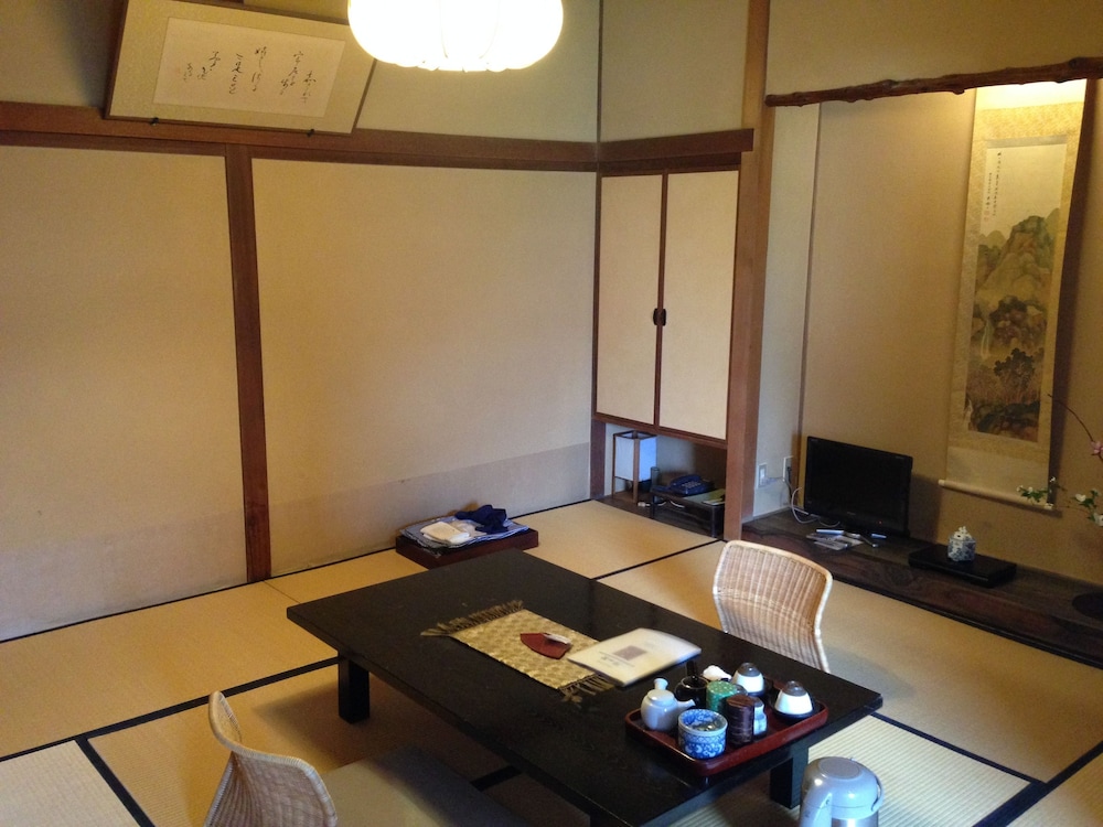 Japanese Room, 8 Tatami-mats with Breakfast