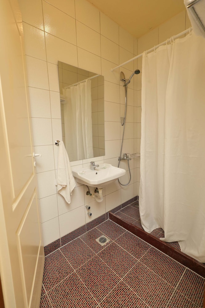 Standard Room, Sea View - Photo 7