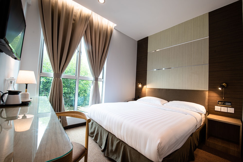 Deluxe Double Room photo 2