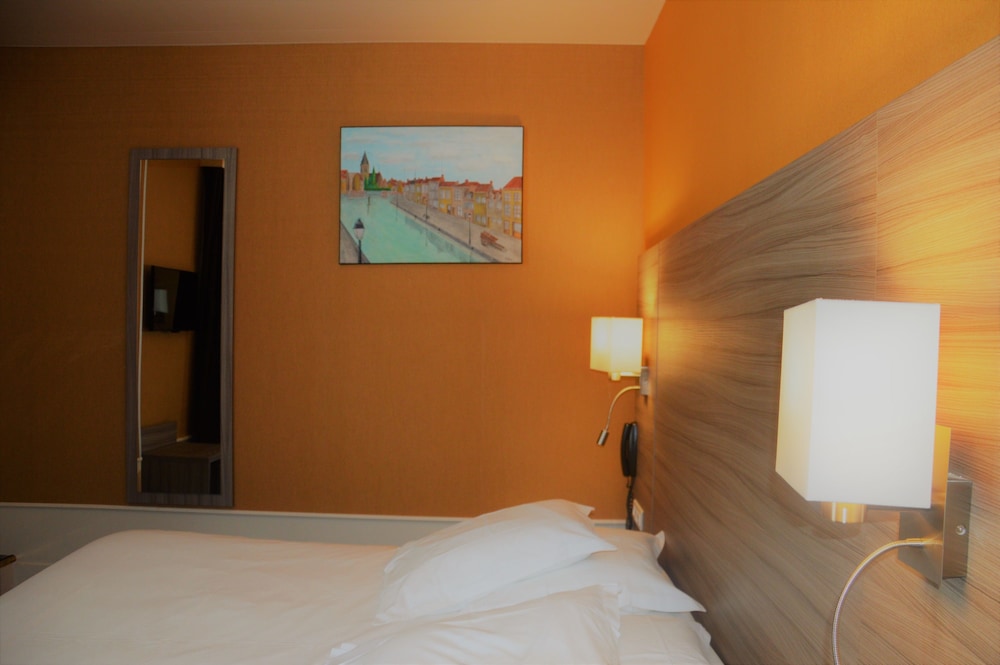 Standard Double Room photo 3