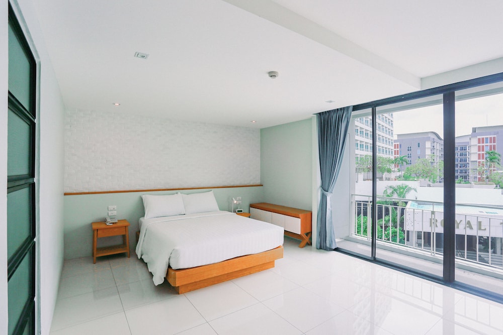 Deluxe Single Room, Balcony