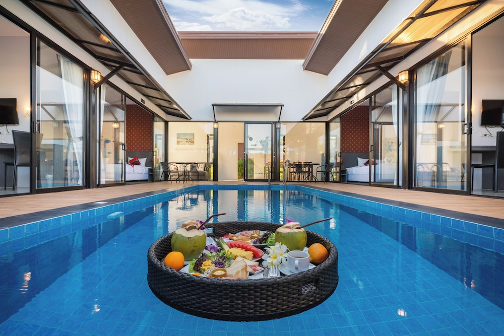3 Bedrooms Private Pool Villa - Photo 1