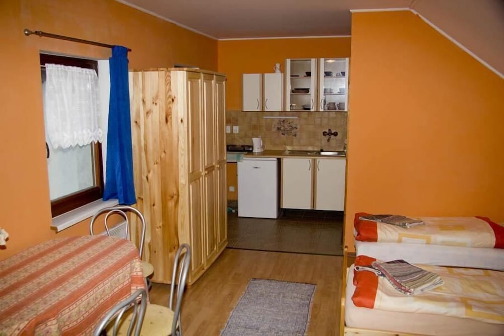 Family Apartment photo 2