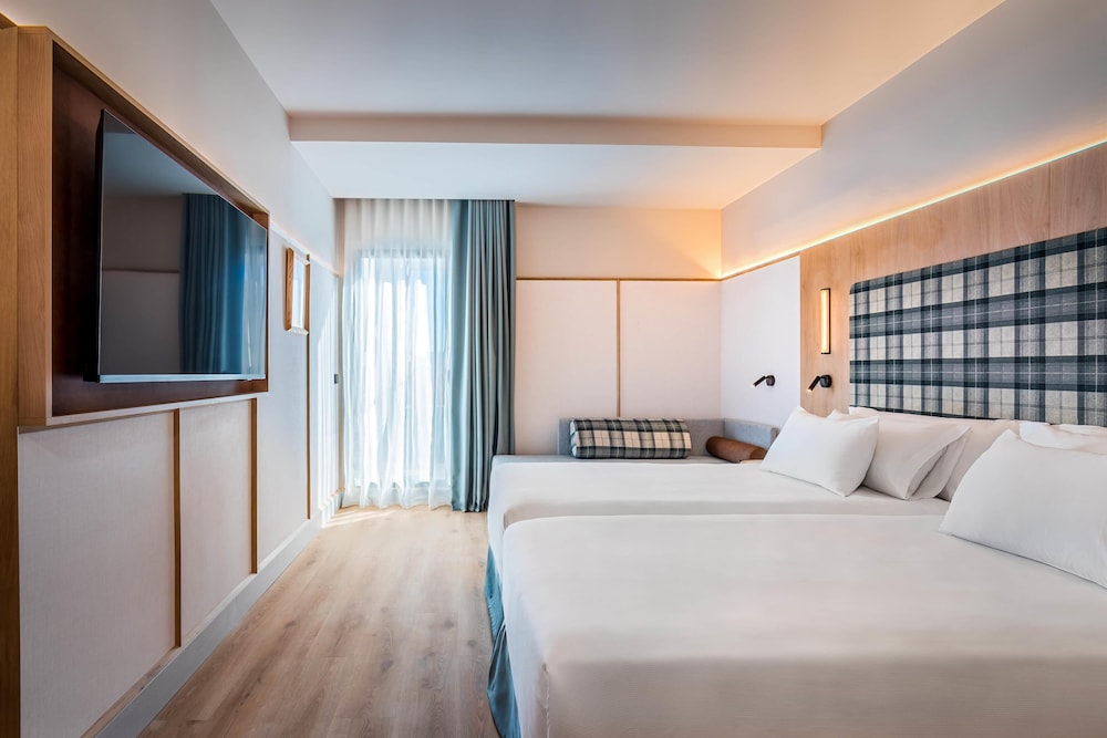 Superior Room, Terrace - Photo 1