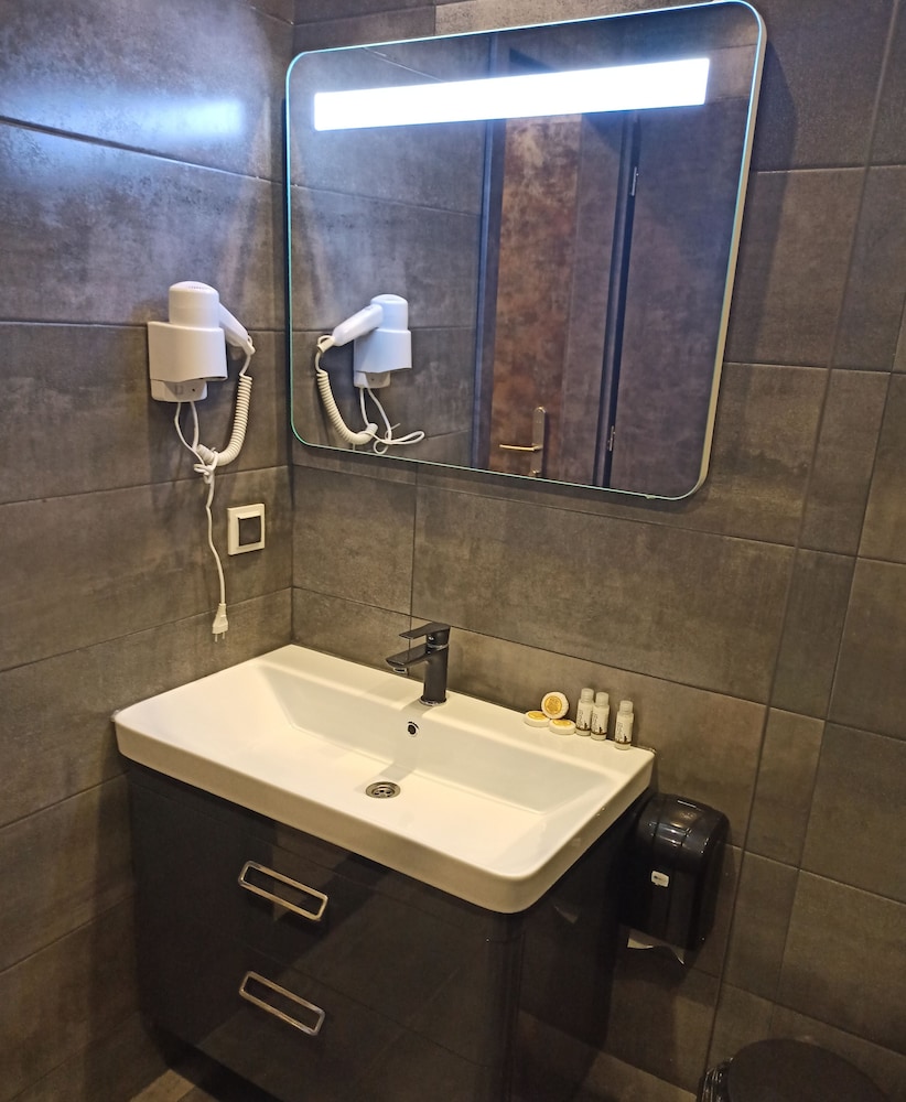 Basic Triple Room - Photo 5