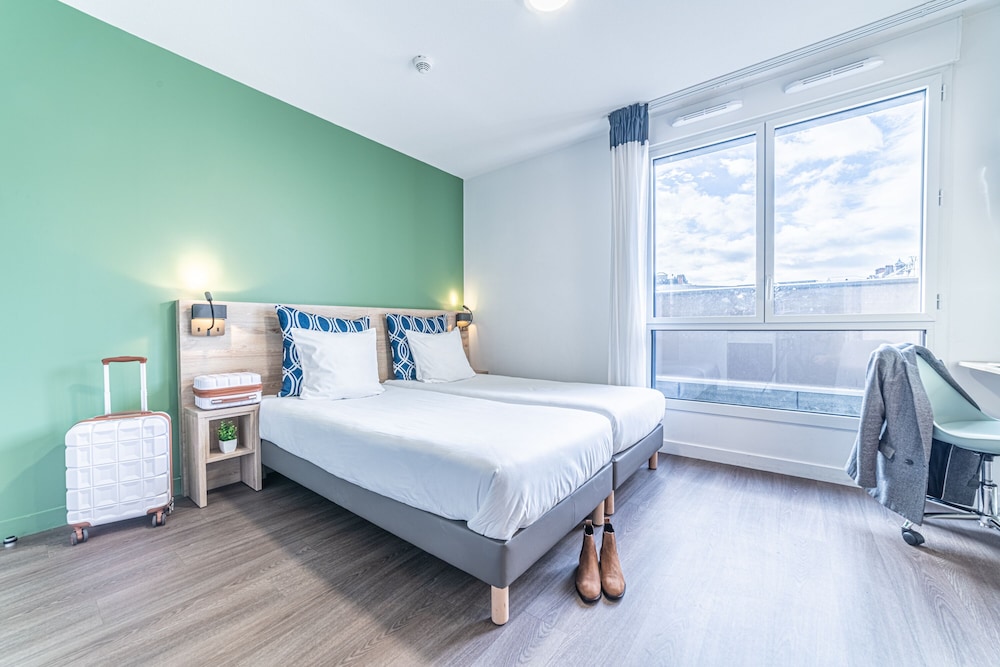 Standard Studio, 2 Twin Beds photo 2