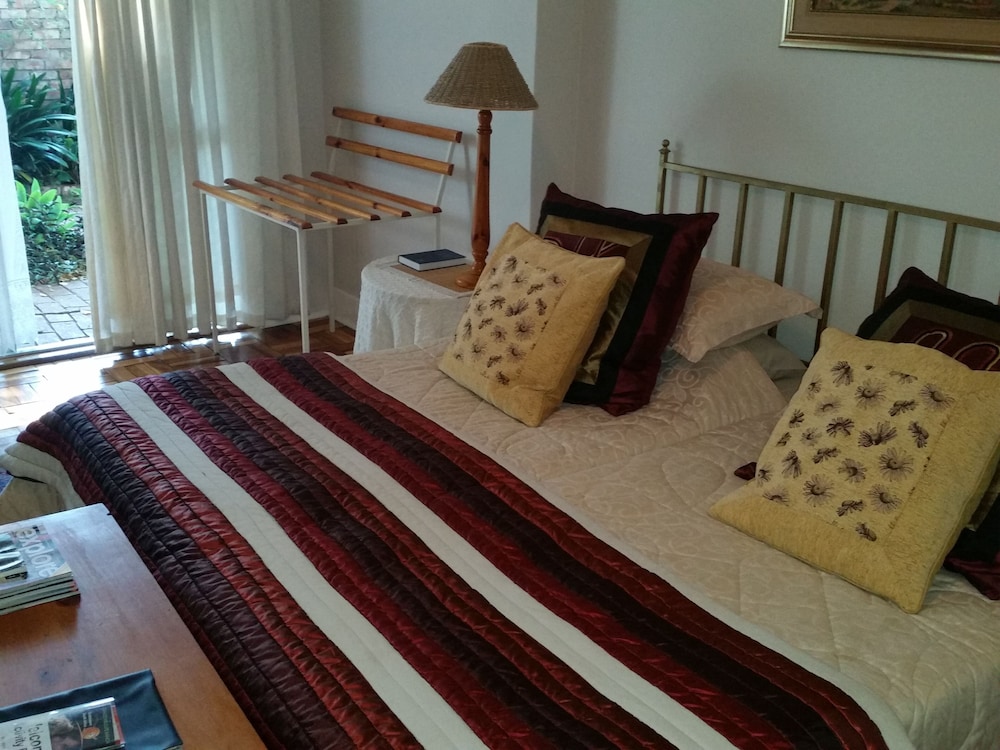 Standard Double or Twin Room photo 1