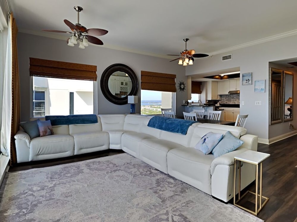 Condo, Multiple Beds, Balcony, Ocean View (#2004 - No Pets) photo 3