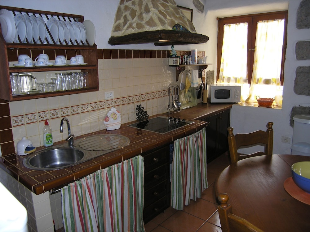 Villa photo 2
