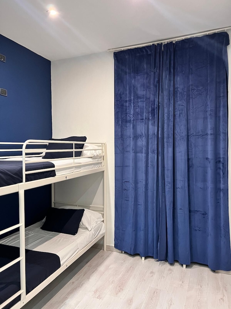 Quadruple Room photo 2