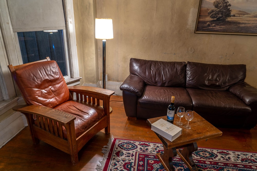 Suite, 1 Bedroom photo 3