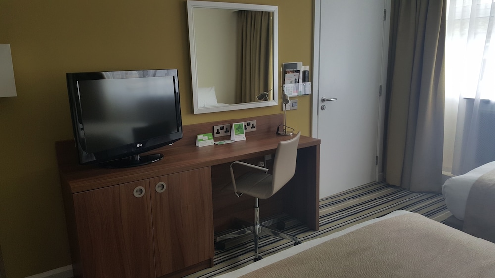 Standard Room, 2 Twin Beds - Photo 3
