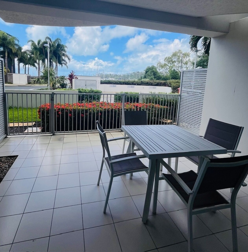 1 Bedroom Garden View Spa Apartment - Photo 5