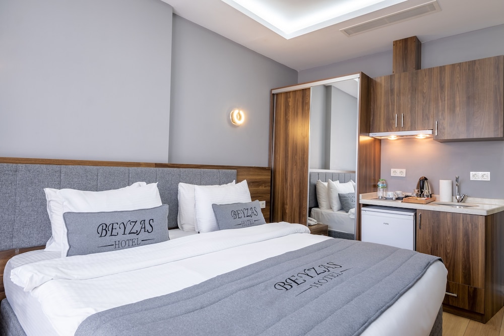 Standard Room With City View photo 1