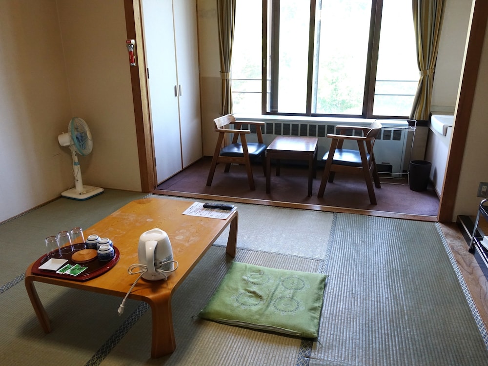Japanese Style Room with Shared Bathroom, Non Smoking photo 3
