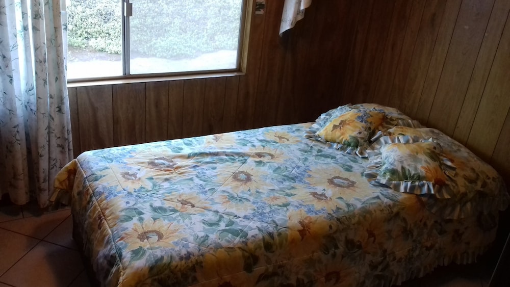 Traditional House, Multiple Beds, Accessible, Smoking photo 1