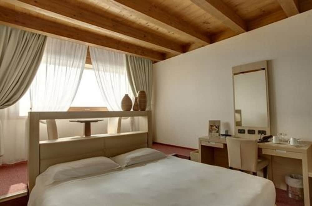 Romantic Double Room photo 3
