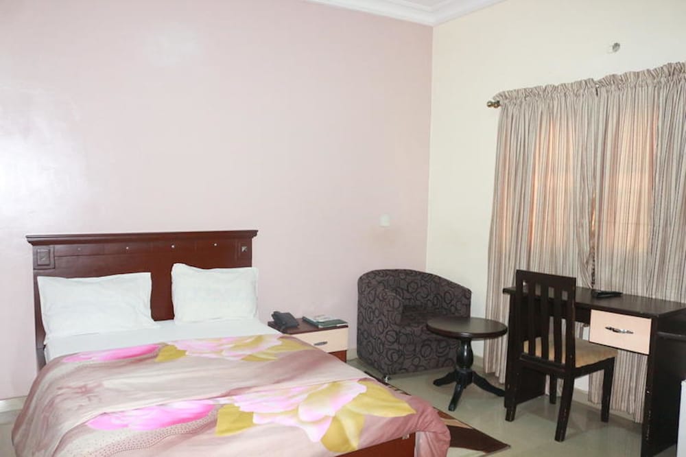 Standard Room - Photo 1
