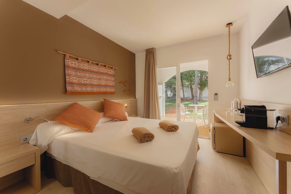 Economy Double Room, Balcony