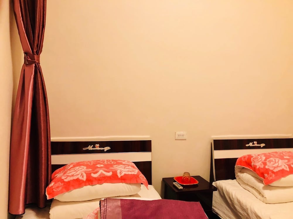 Family Room With Kang Bed photo 1