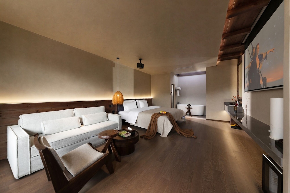 Elite Double Room, Patio, Garden View photo 3