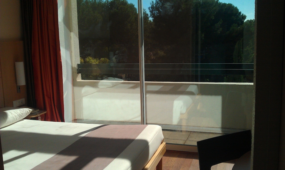 Standard Room, 1 Double Bed - Photo 1