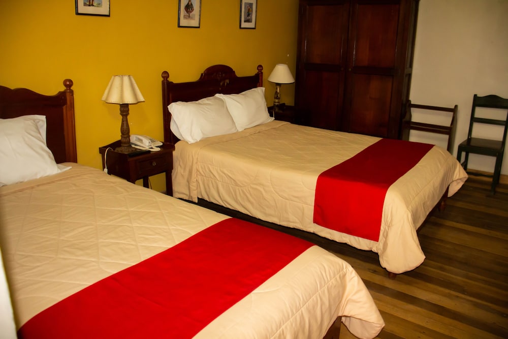 Basic Triple Room photo 1