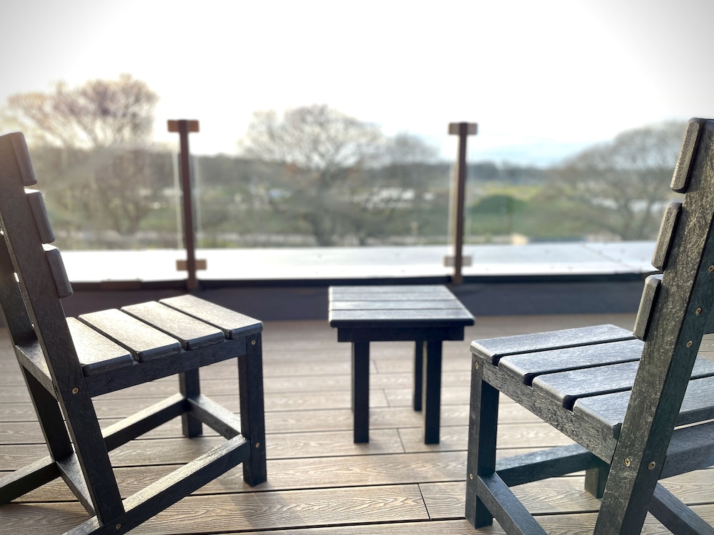 Standard Quadruple Room, Balcony, Courtyard View photo 3