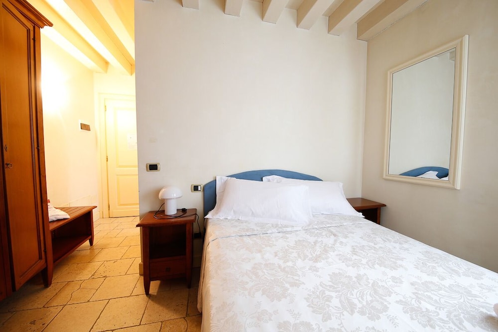 Comfort Single Room photo 3