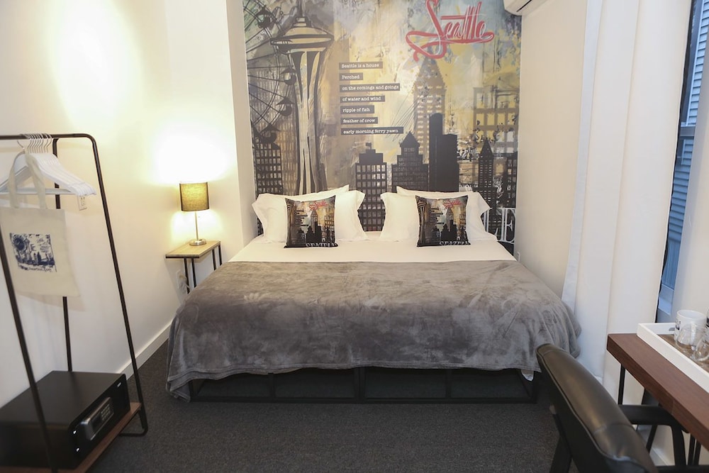 Standard Double room with car parking included
