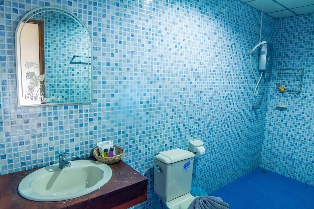 Tripple Room photo 2