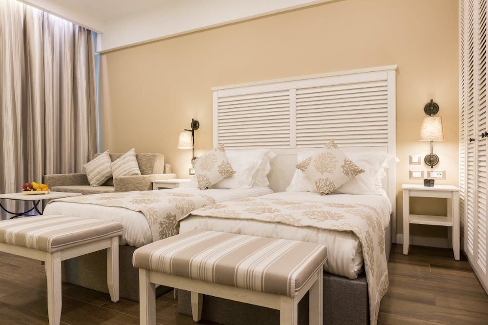 Double Room, Garden View, Garden Area