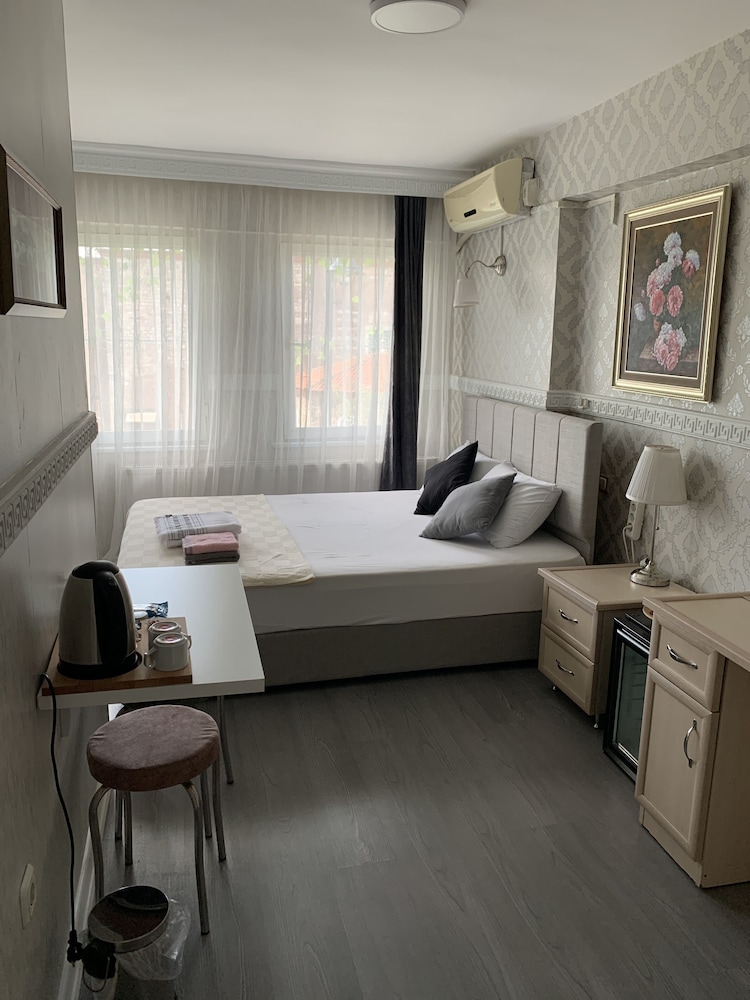 Family Triple Room photo 3