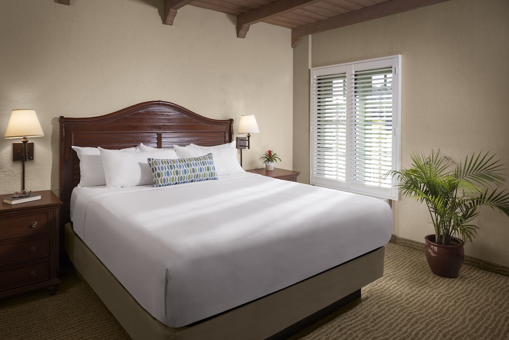 Suite, 1 King Bed with Sofa bed, Bay View (Marina Suite King 2nd Floor)