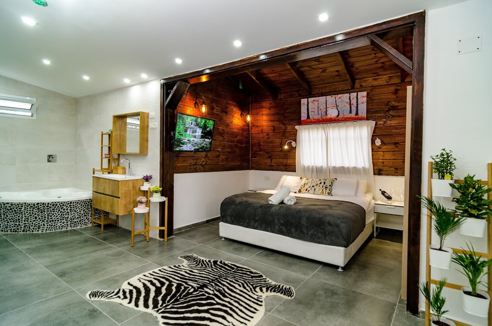 Romantic Suite, Non Smoking photo 1