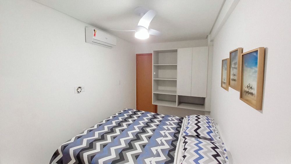 Basic Apartment photo 2