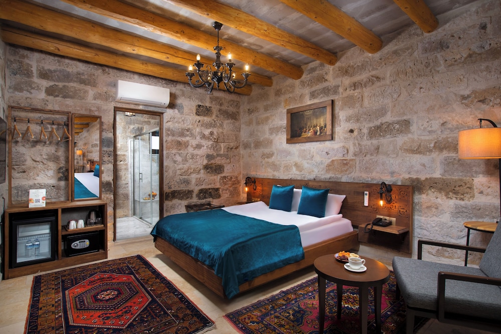 Deluxe Room - Photo 1