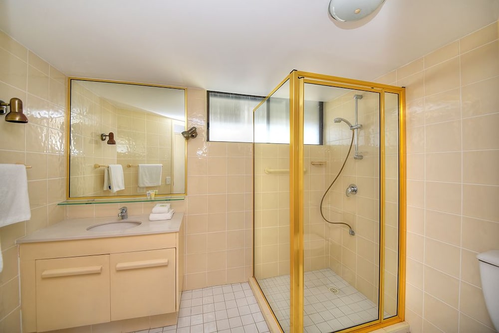 2 Bed/2 Bath Ocean Views Standard High Floor photo 2