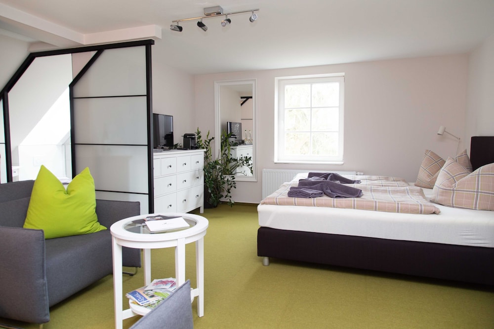 Comfort Double or Twin Room - Photo 1