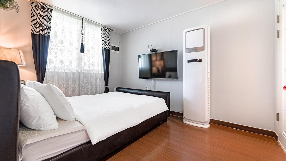 Basic Room, 1 Bedroom (Noel) - Photo 6