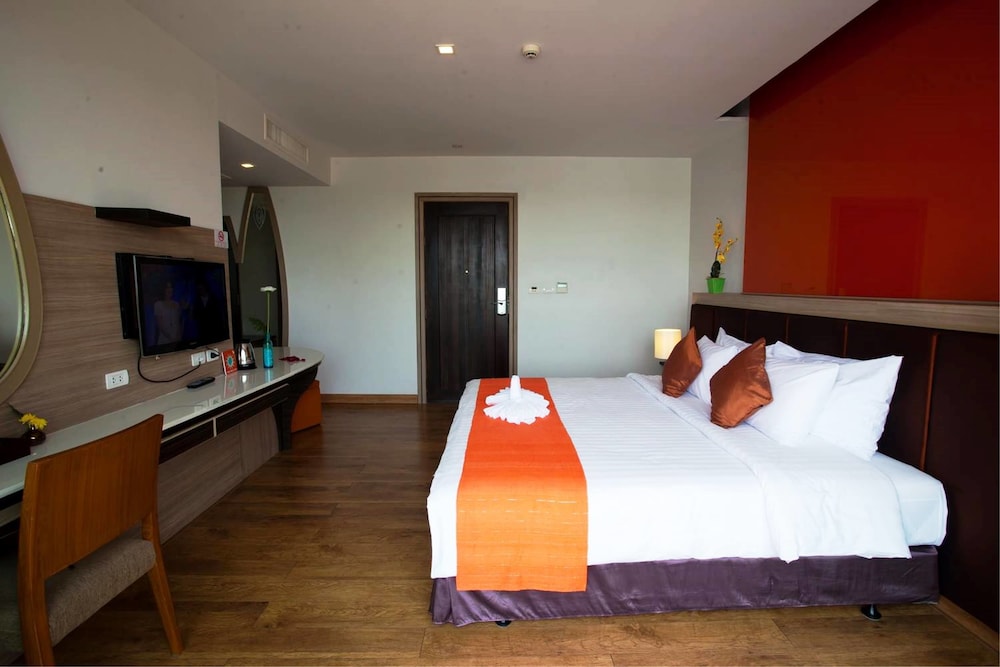 Deluxe Room - Photo 4