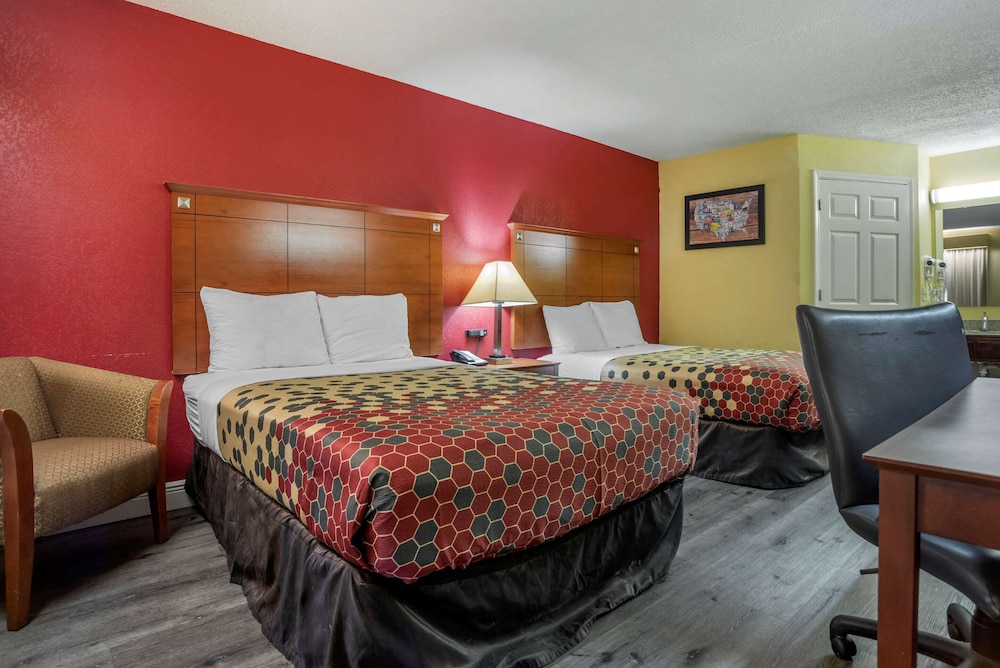 Room, 2 Double Beds, Accessible, Non Smoking - Photo 1