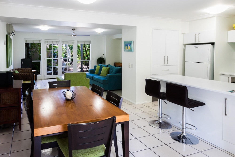 Apartment, 3 Bedrooms, Garden View