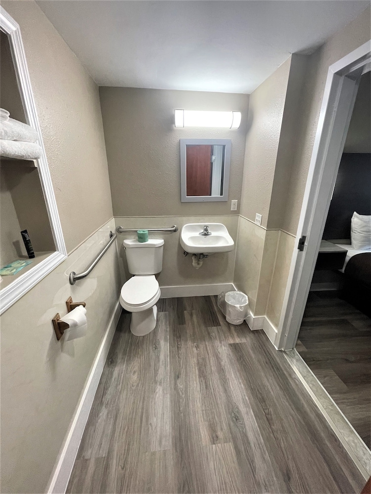 Shangri La Motel, Billede 3