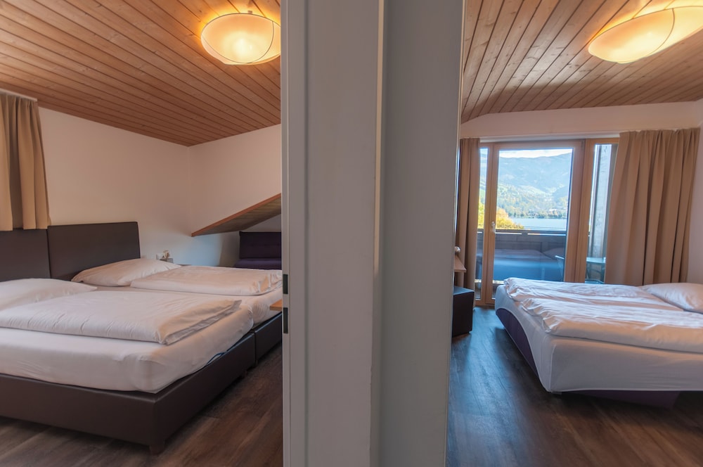 Family Suite, Balcony, Lake View photo 1