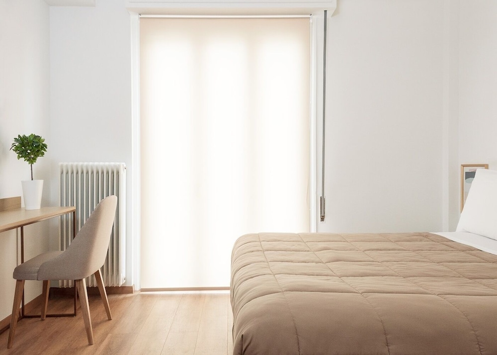 Classic Room, Balcony